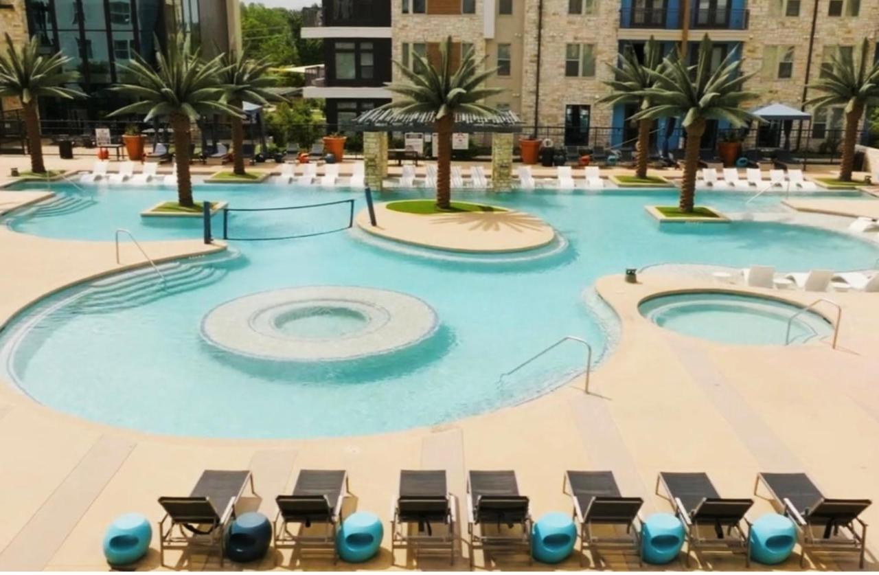 1 Bedroom W Balcony View Resort Pool Free Parking Addison Exteriér fotografie